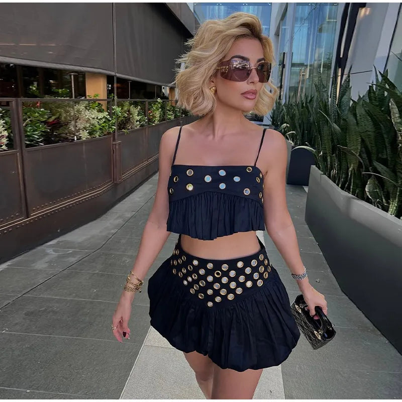 Women Metal Hollow Pleated Suspender Skirt Suit