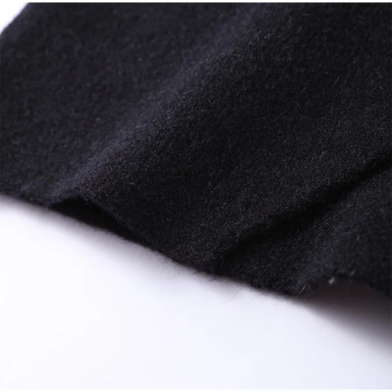 Elegant V-neck Solid Knitted Cardigan For Women