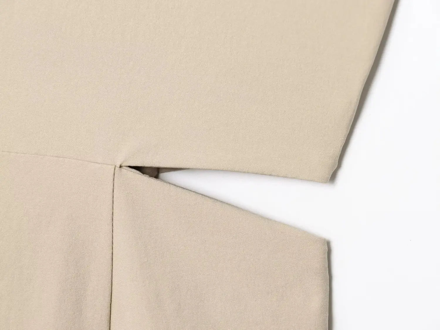 Women’s Casual Waist-revealing Open Design Knotted Midi V-neck Sleeveless Dress