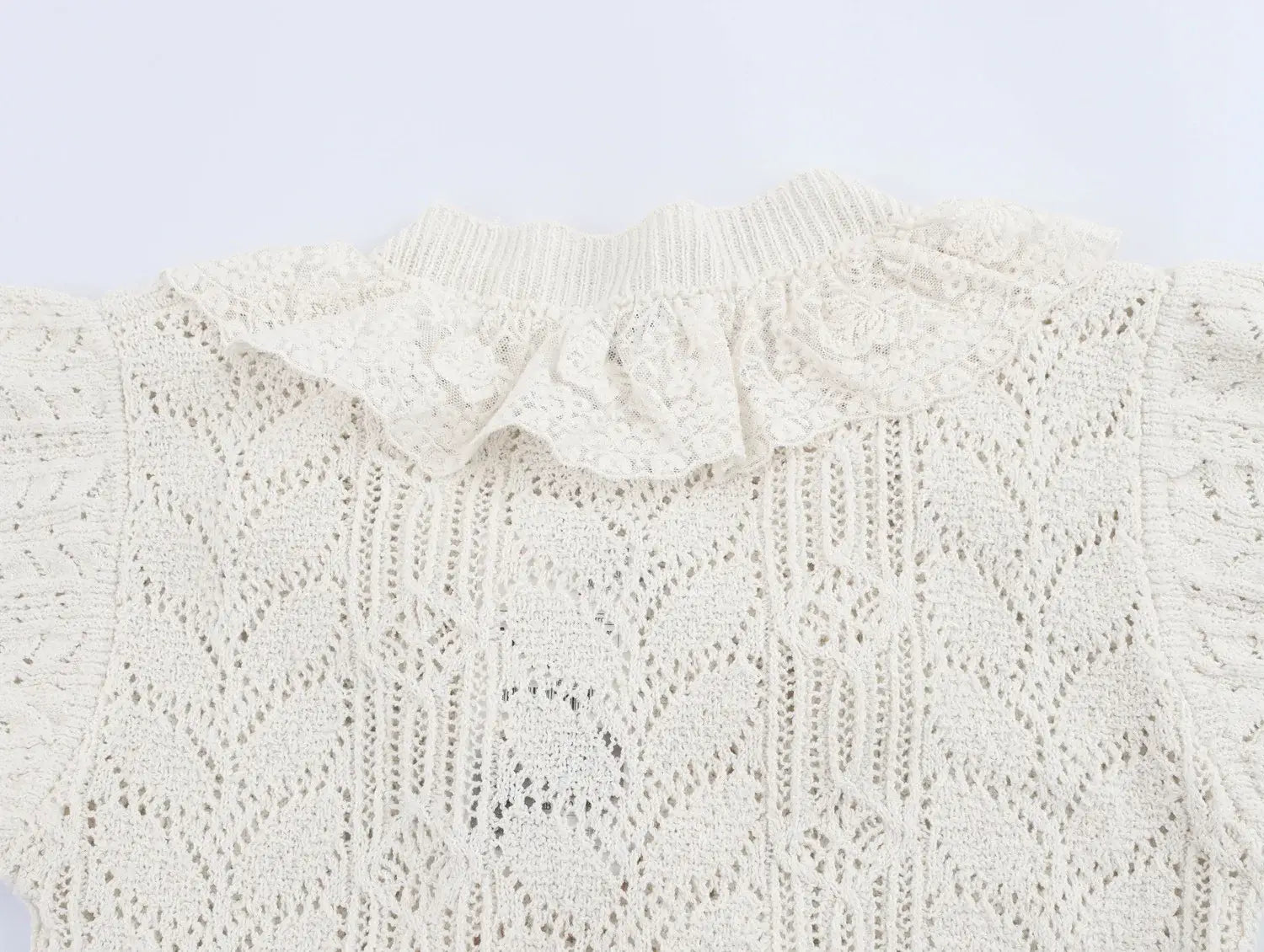 Women’s Hollow Out Knit Blouse Ruffled Round Neck Short Sleeves