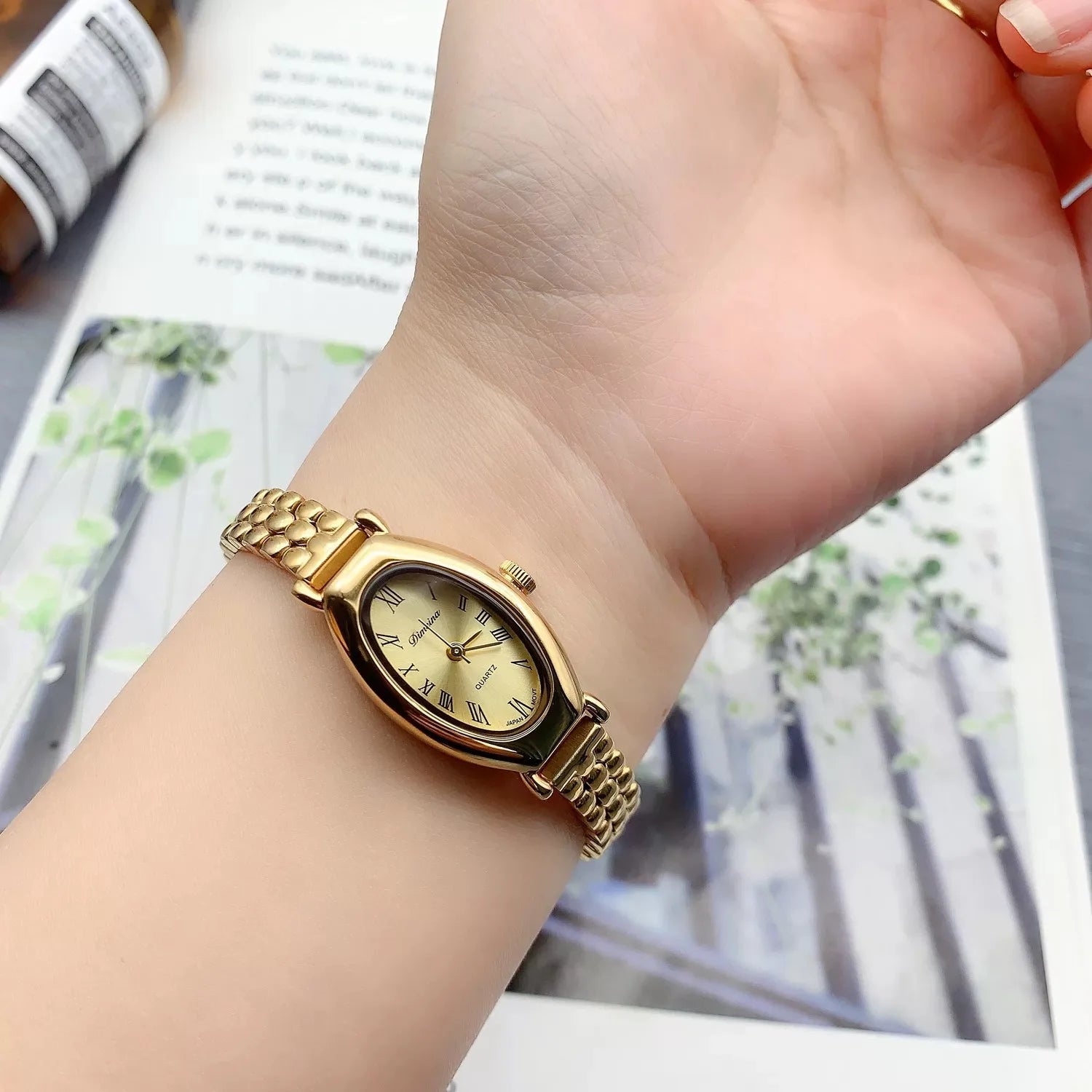 Women Quartz Watch Vintage Stainless Steel