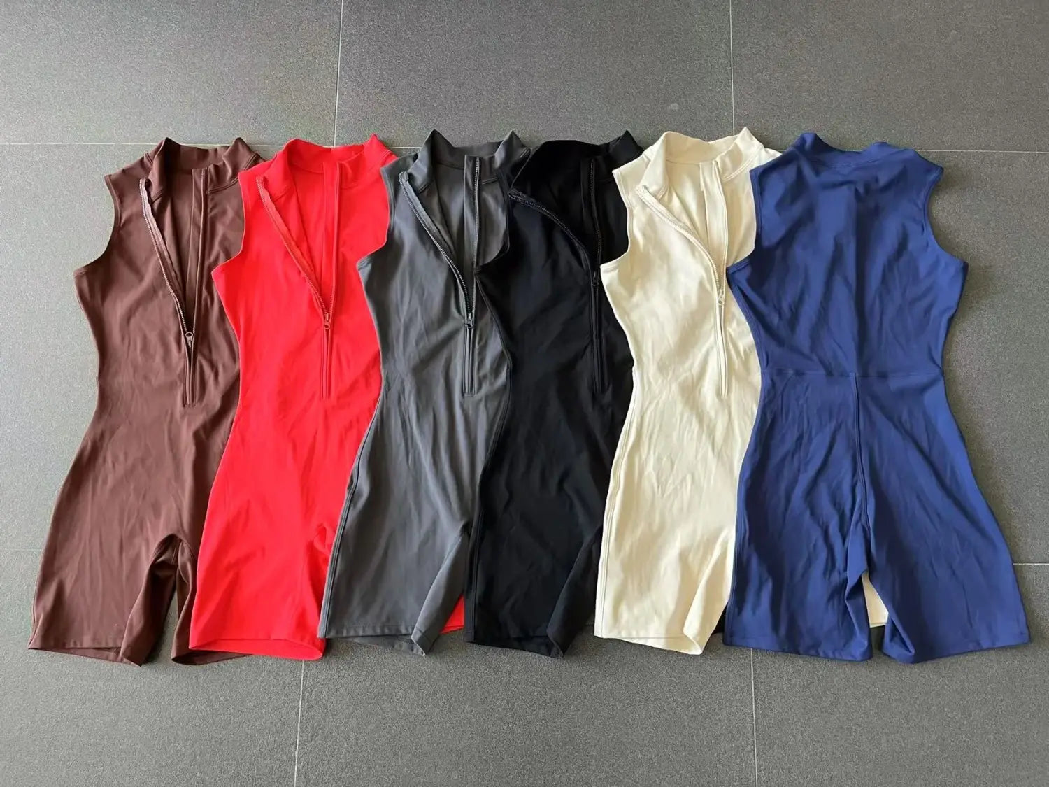 Sports Scrunch Butt Short Suit Women’s