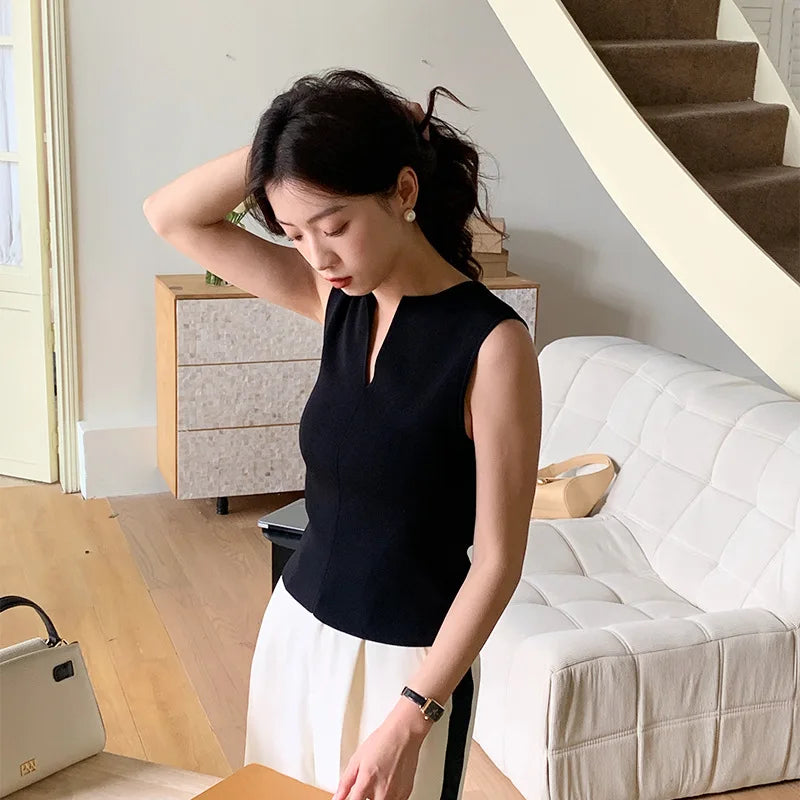 Women V-neck Breathable Sleeveless Knit Tank Top