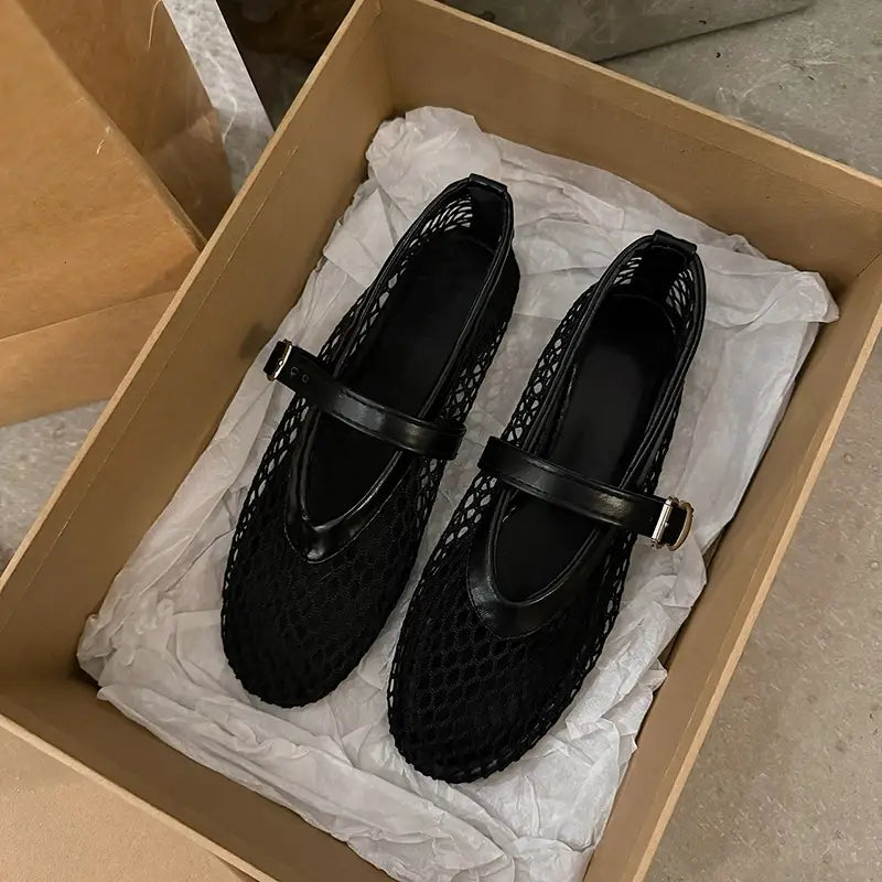 Round Toe Straight Buckles Casual and Comfortable Women’s Flats