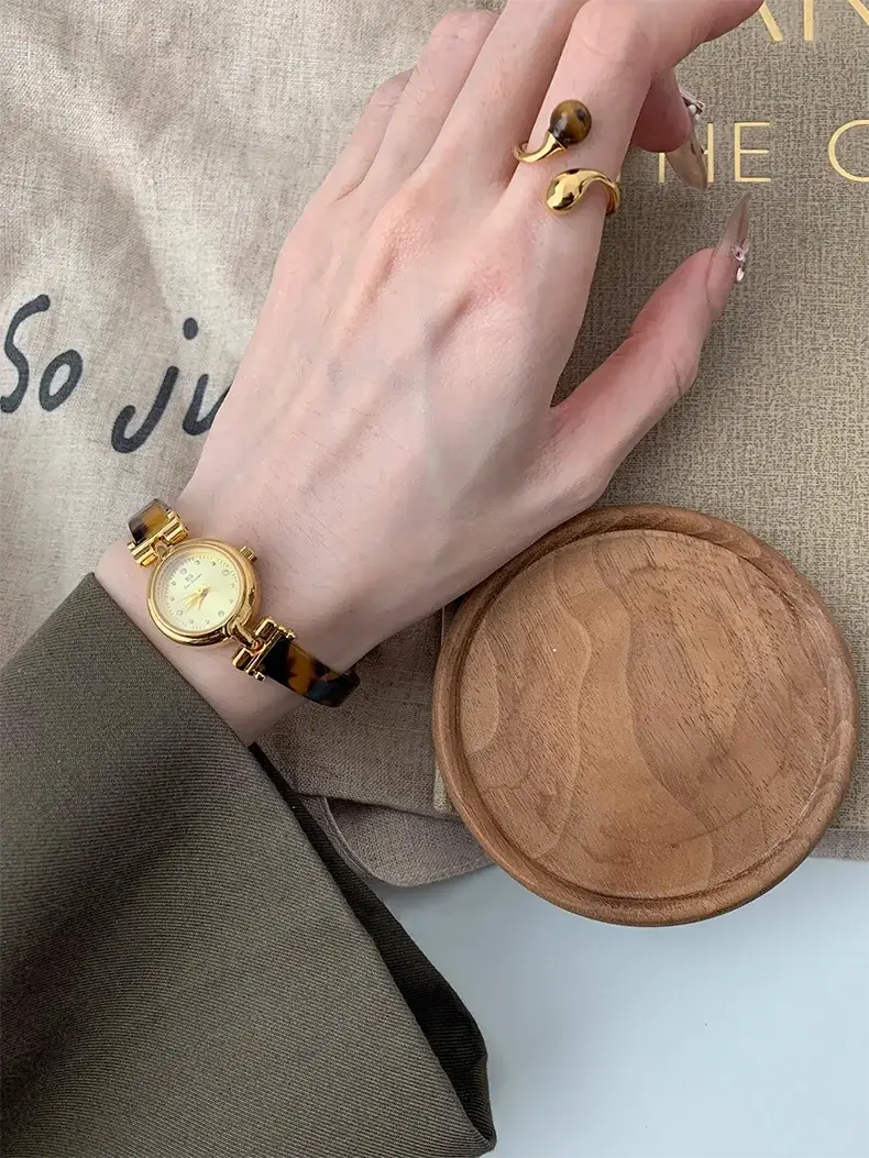 Women Watch Exquisite Amber Tortoiseshell Bracelet Quartz Wristwatch
