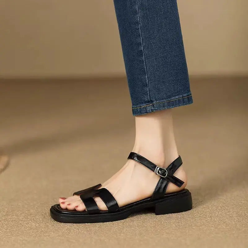 Woman Flat Sandals