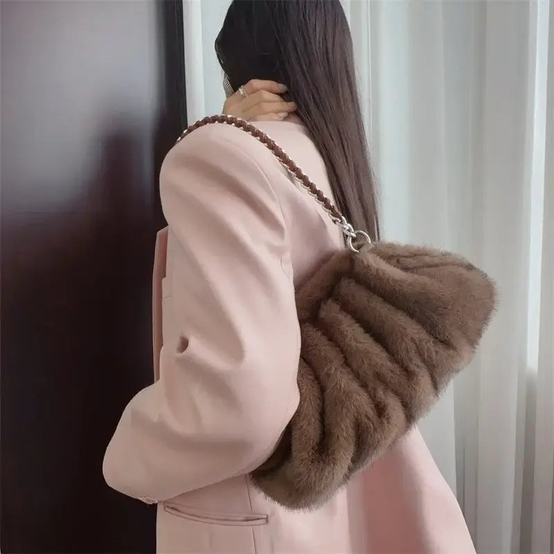 Fashion Faux Mink Fur Ruched Clutch Bag for Women