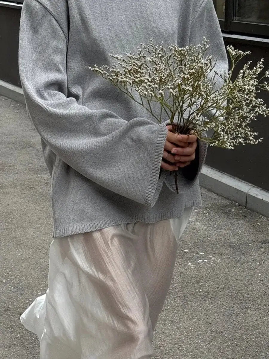 Backless O-neck Cotton Knit Sweater