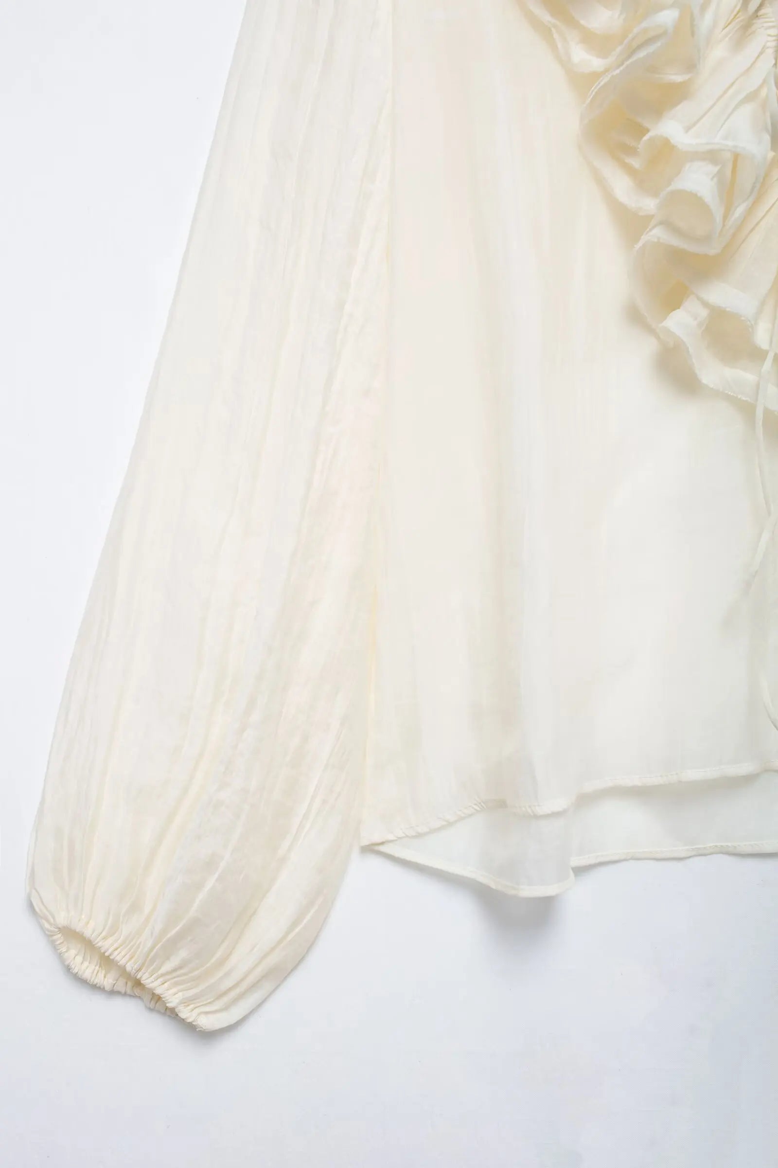 Elegant Women’s Tierred Ruffles Blouses V-Neck Long Sleeve Loose Shirt