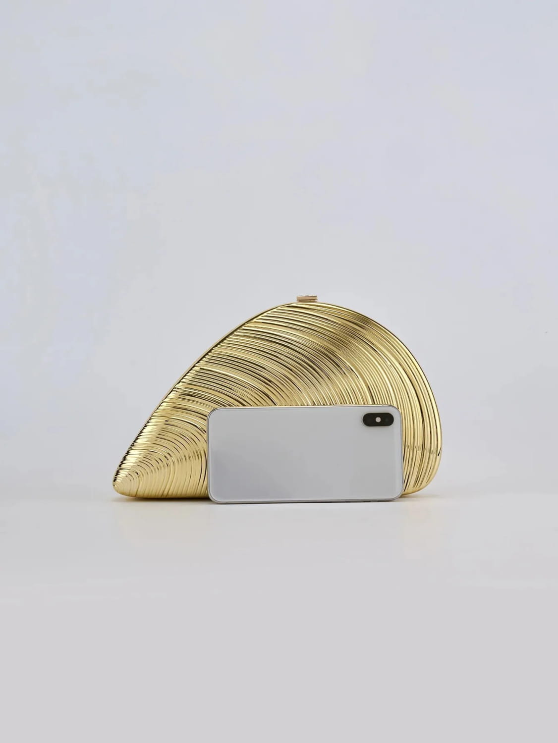 Retro Golden Silver Metal Large Shell Acrylic Bag