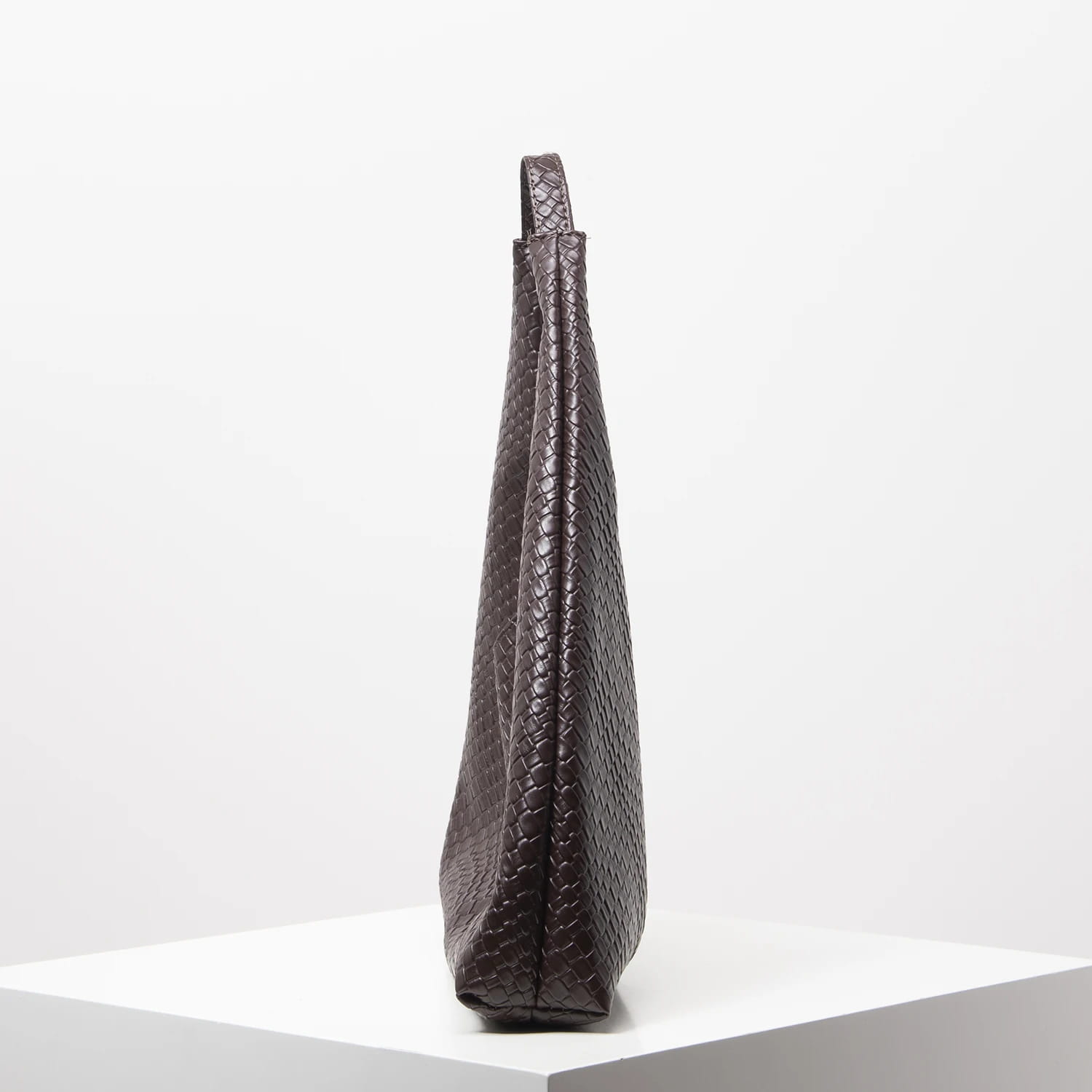 Retro Artificial Leather Woven Pattern Shoulder Bag