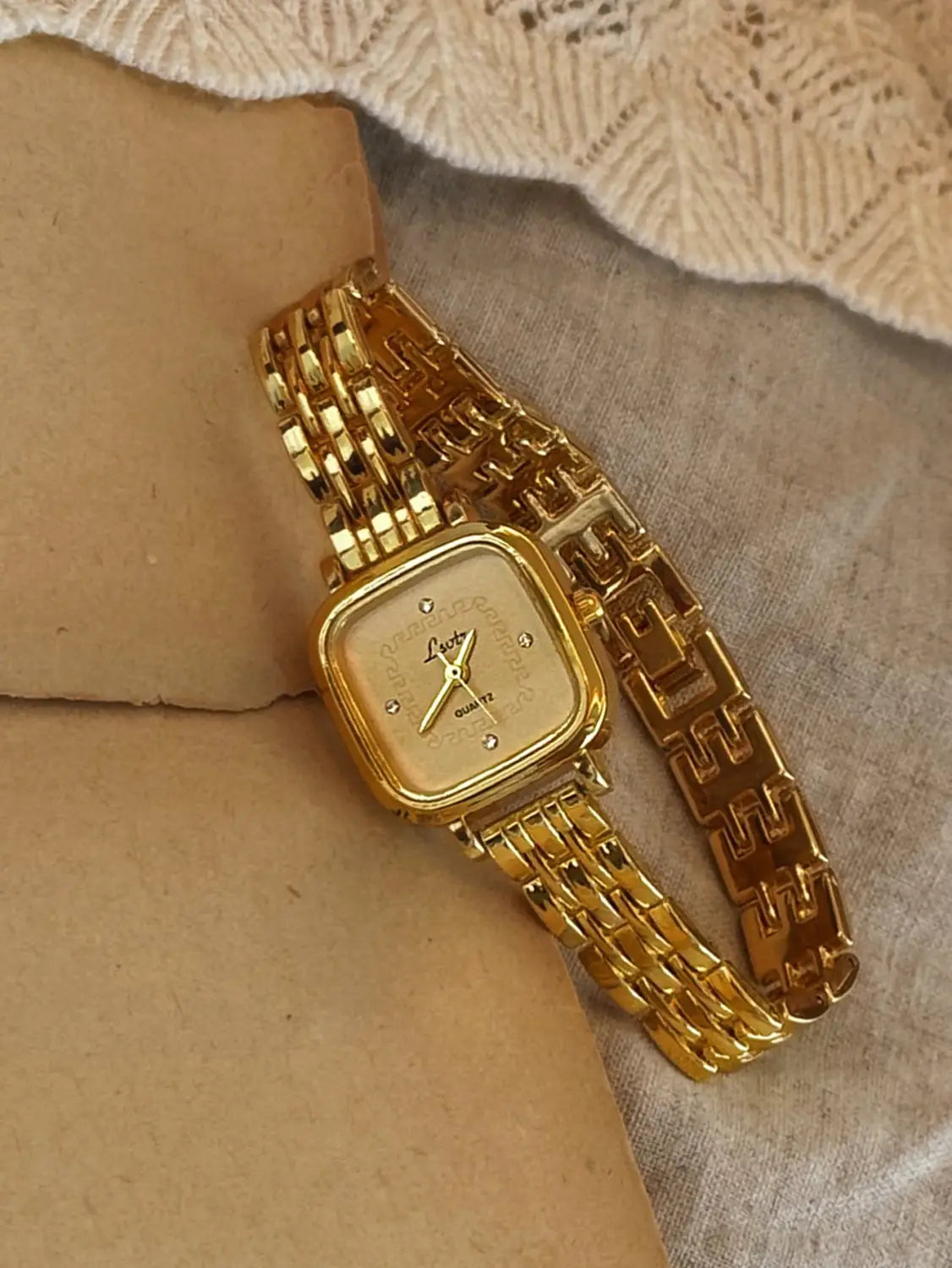 French Retro Gold Small Dial Ladies Watch