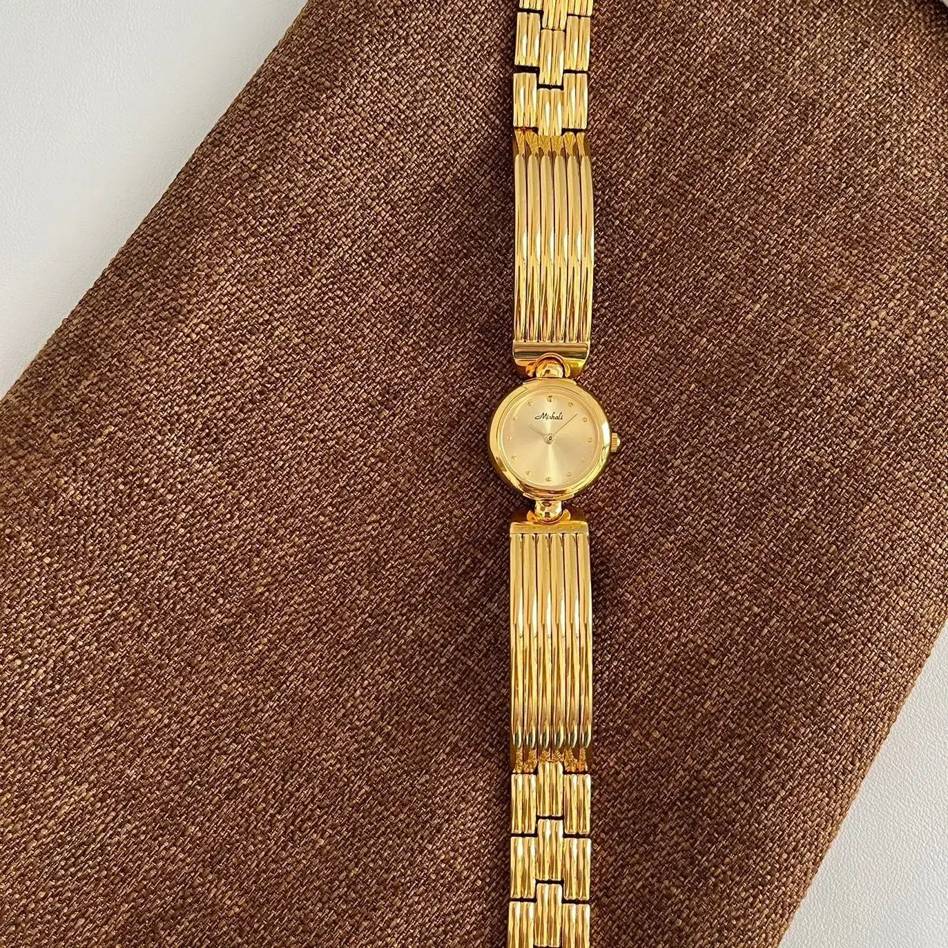 Vintage Women’s Watches Bracelet Retro
