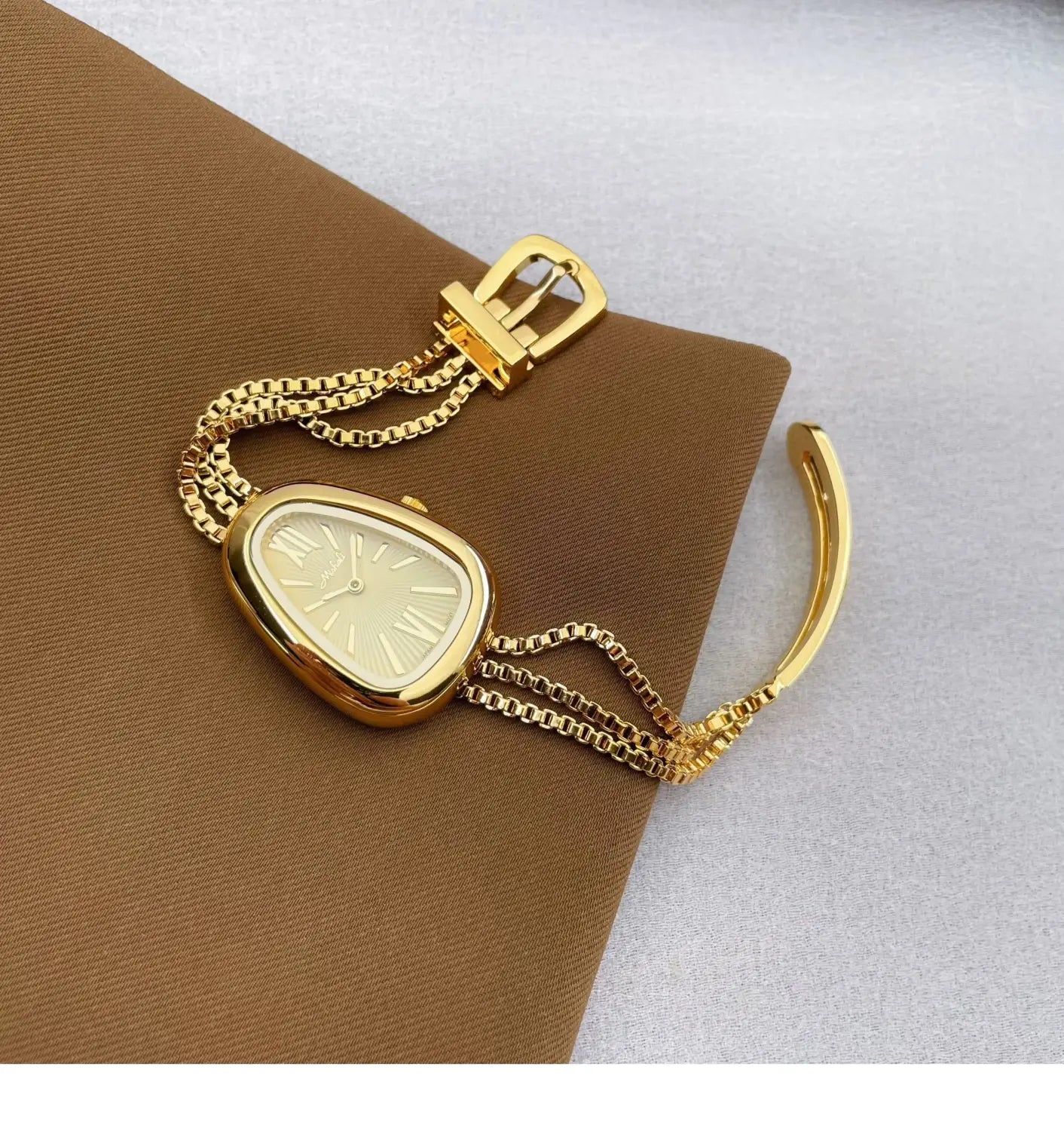 Elegant Personality Trend Women’s Watch