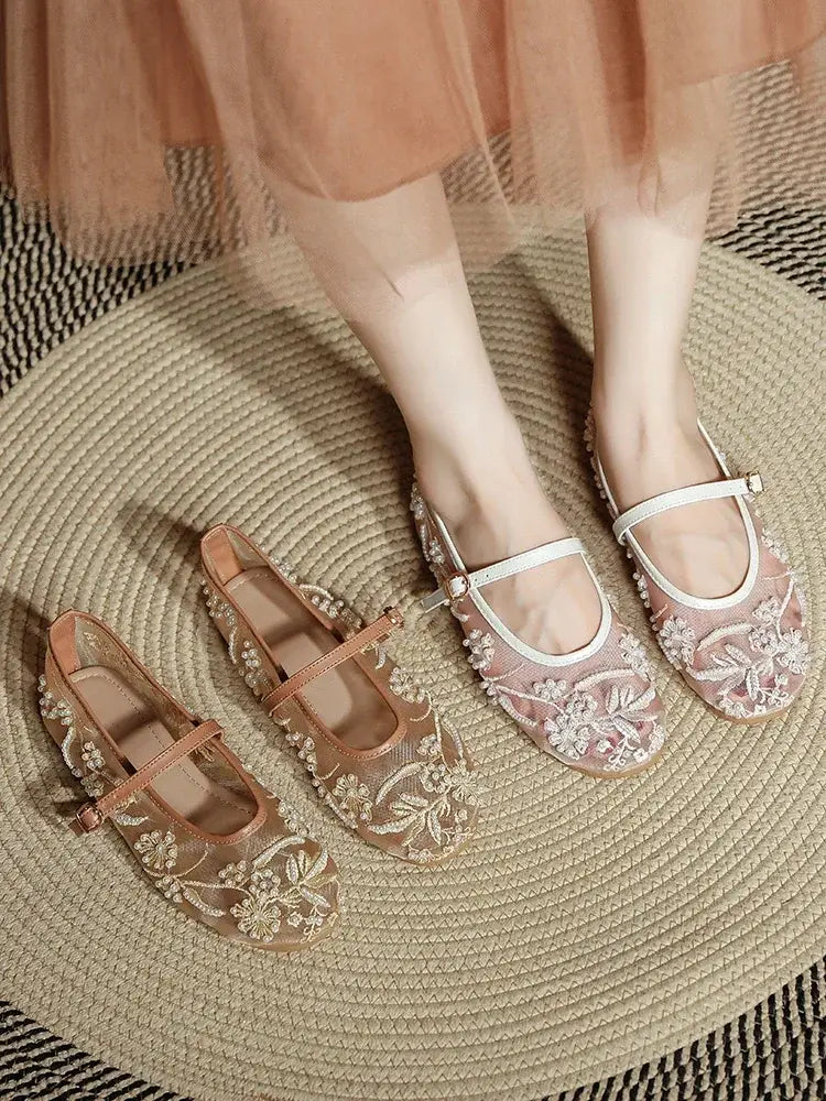 White Pearl Decoration Mesh Embroidery Ballet Flats