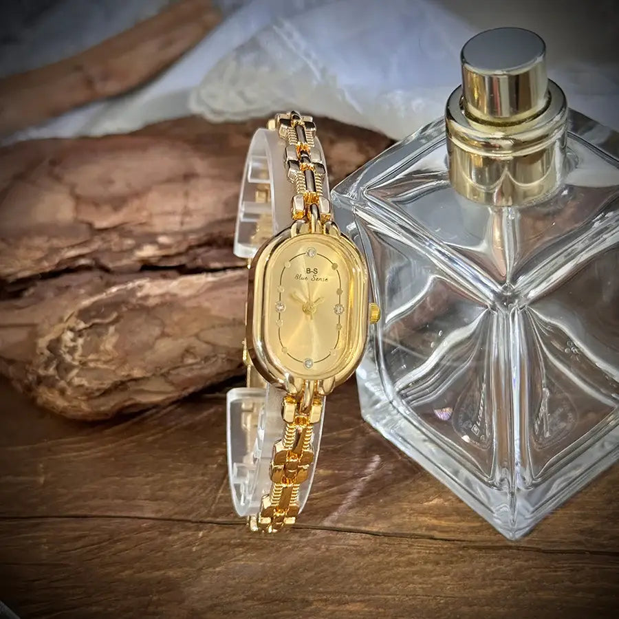 Ladies Vintage Luxury Quartz Watch