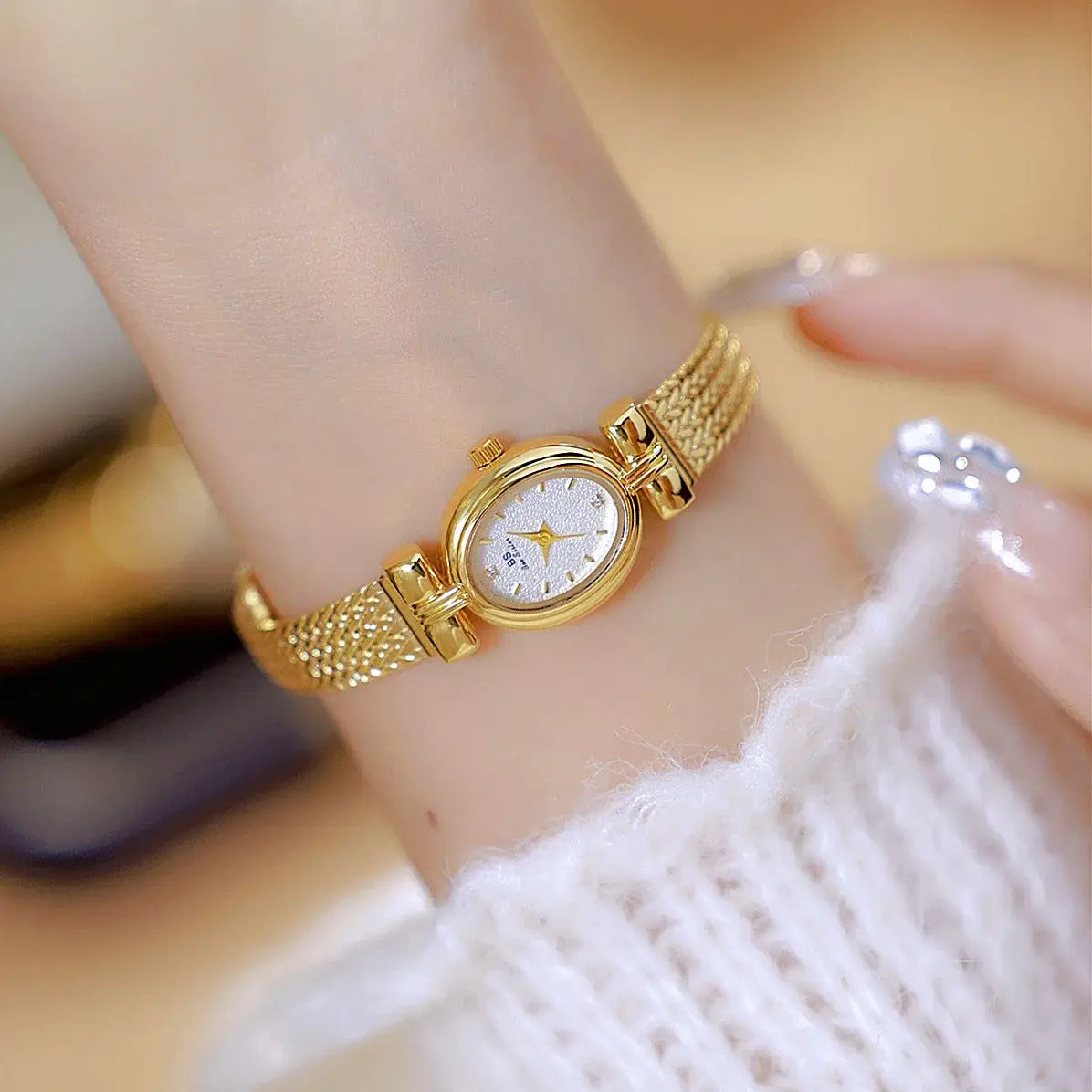 Ladies Watch Vintage Luxury High Quality Gold Oval Small Wrist