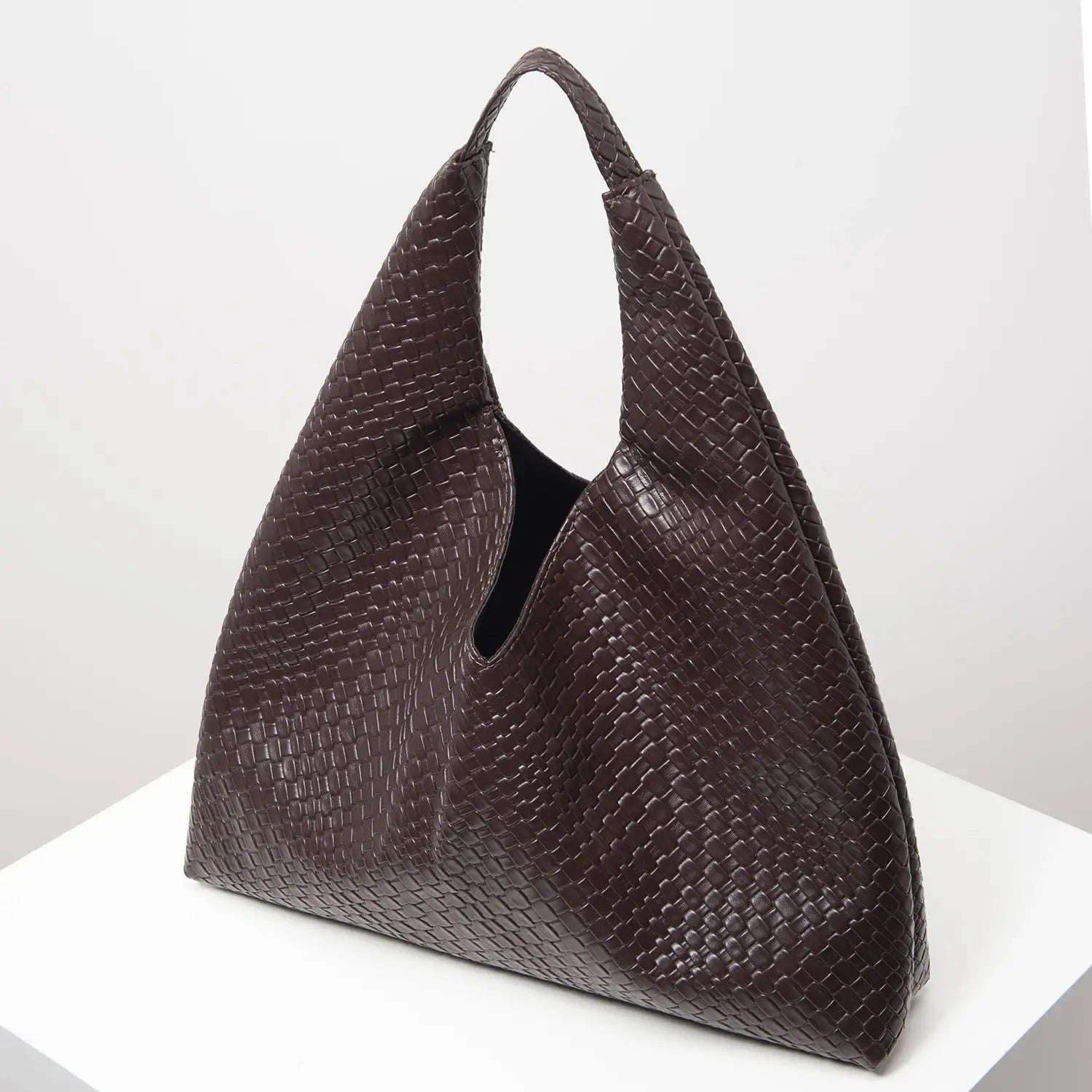 Retro Artificial Leather Woven Pattern Shoulder Bag