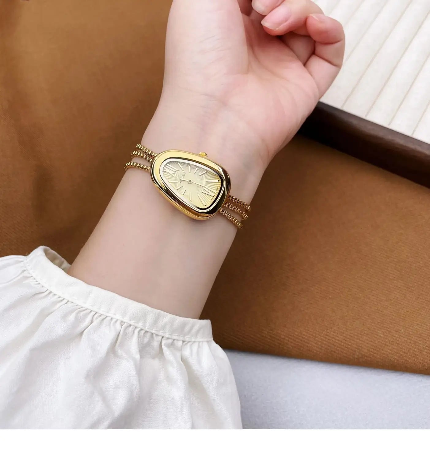 Elegant Personality Trend Women’s Watch