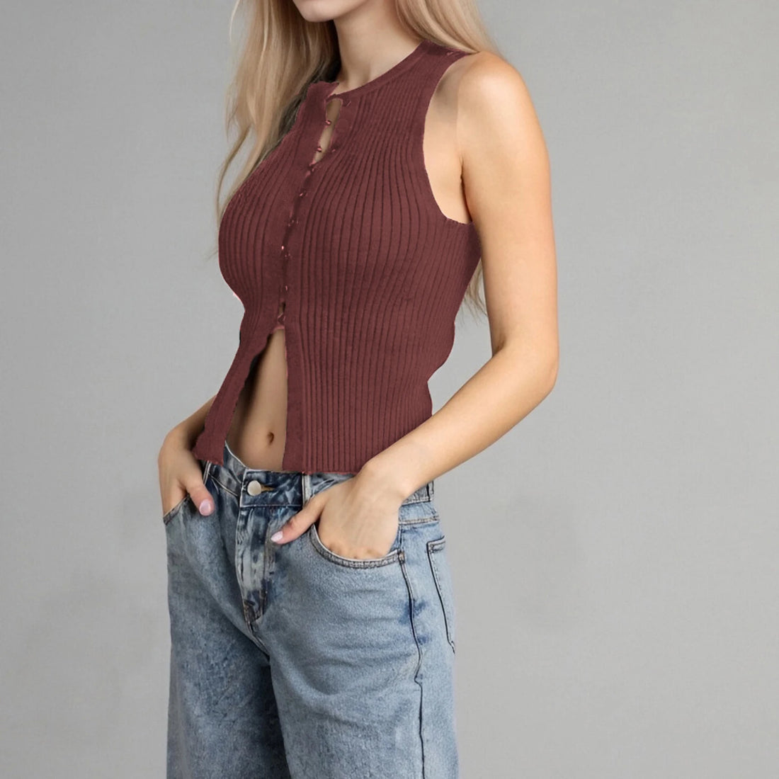 Women’s Knitted Vest Basic Sleeveless Round Neck Top