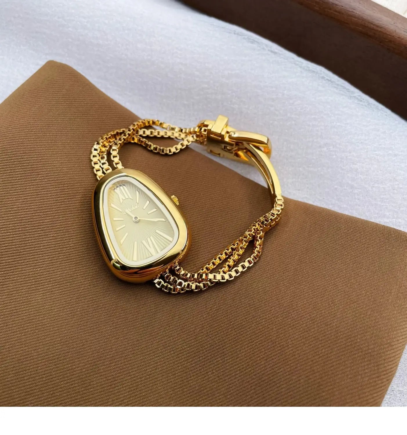 Elegant Personality Trend Women’s Watch