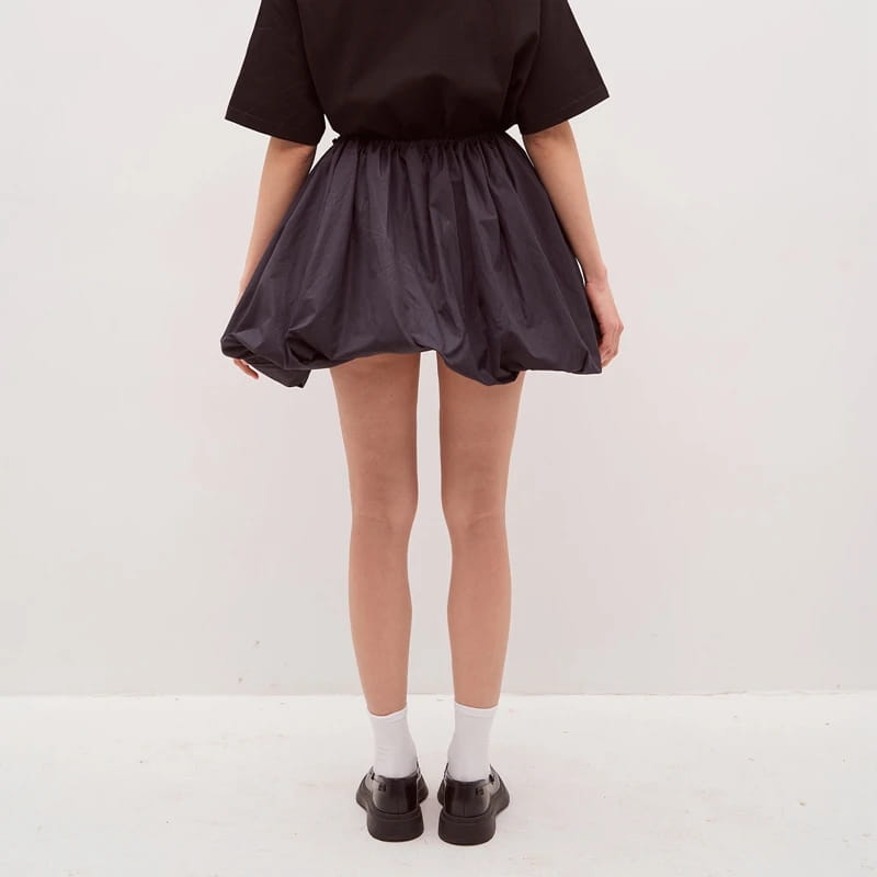 Vintage Loose Fitting Elastic Waist Short Skirt