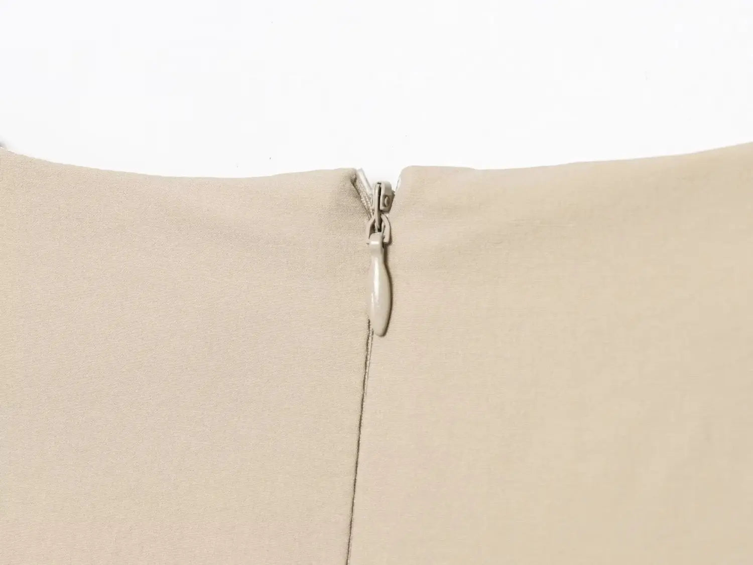 Women’s Casual Waist-revealing Open Design Knotted Midi V-neck Sleeveless Dress