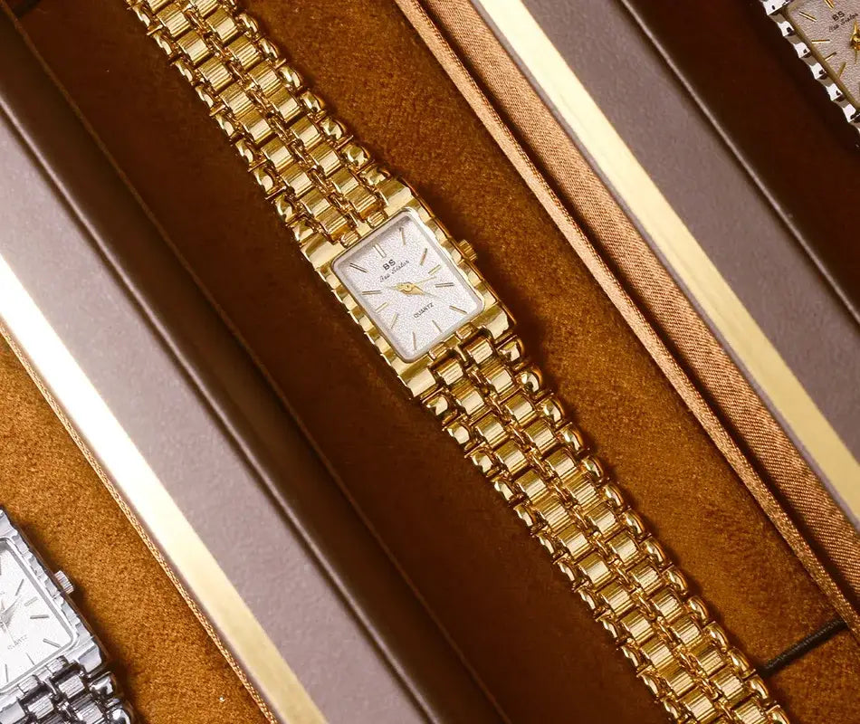 Retro Gold Rectangle Classic Watch For Women