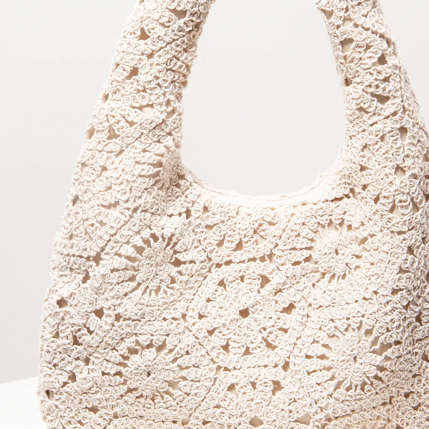 Pattern Hollow Woven Shoulder Bag