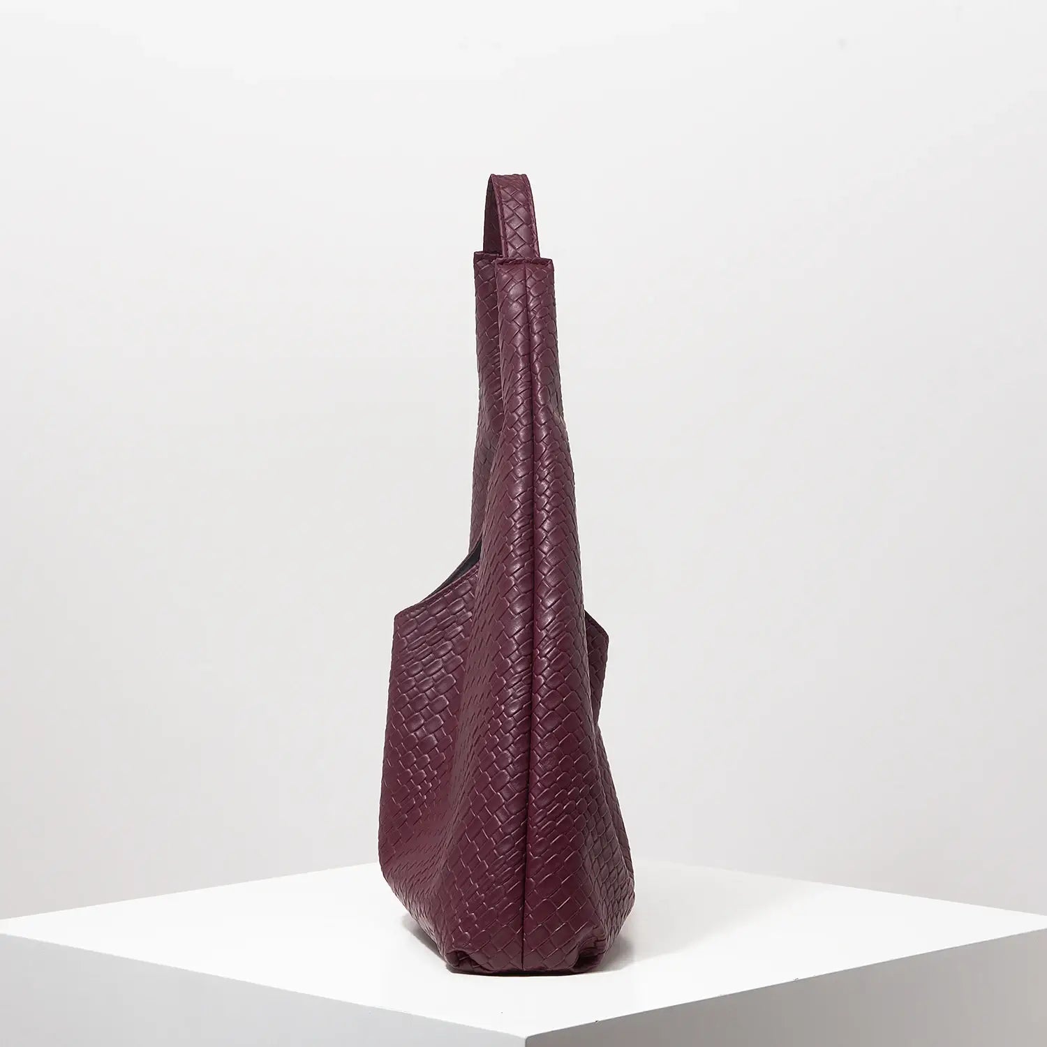 Retro Artificial Leather Woven Pattern Shoulder Bag