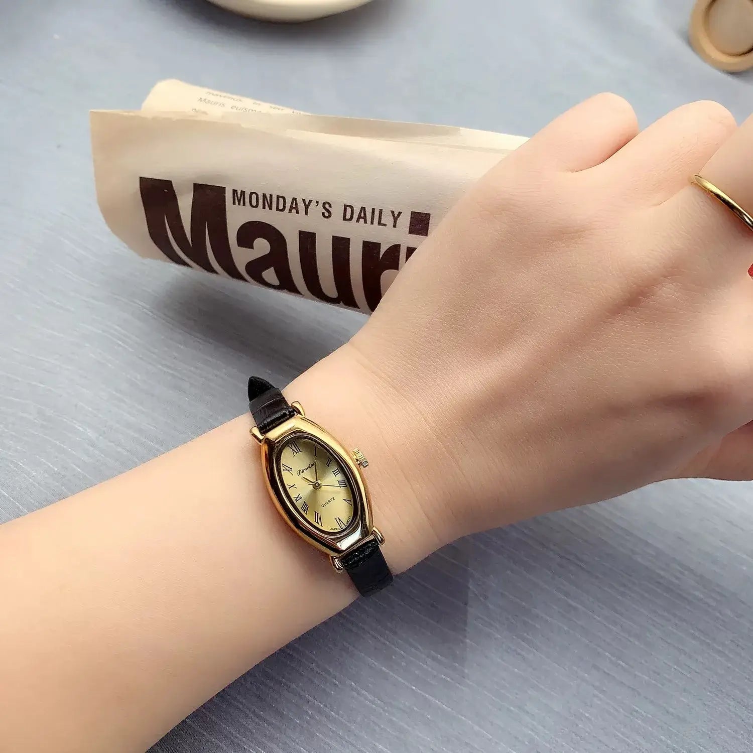 Women Quartz Watch Vintage Stainless Steel