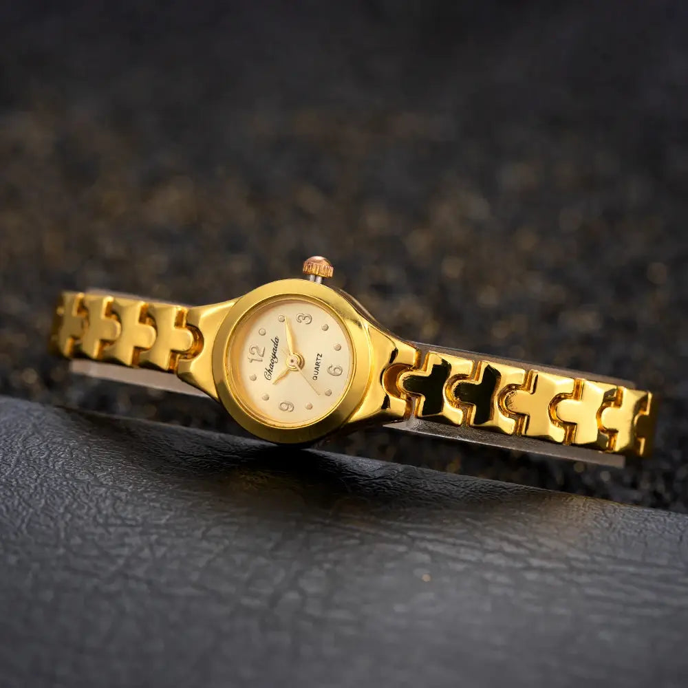 Women Gold Bracelet Quartz Wristwatch for Woman