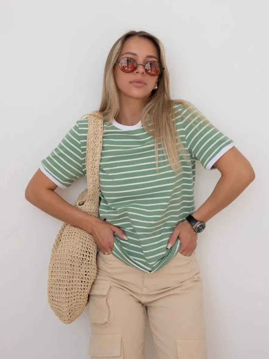 Women’S Contrasting Striped Printed T-Shirt