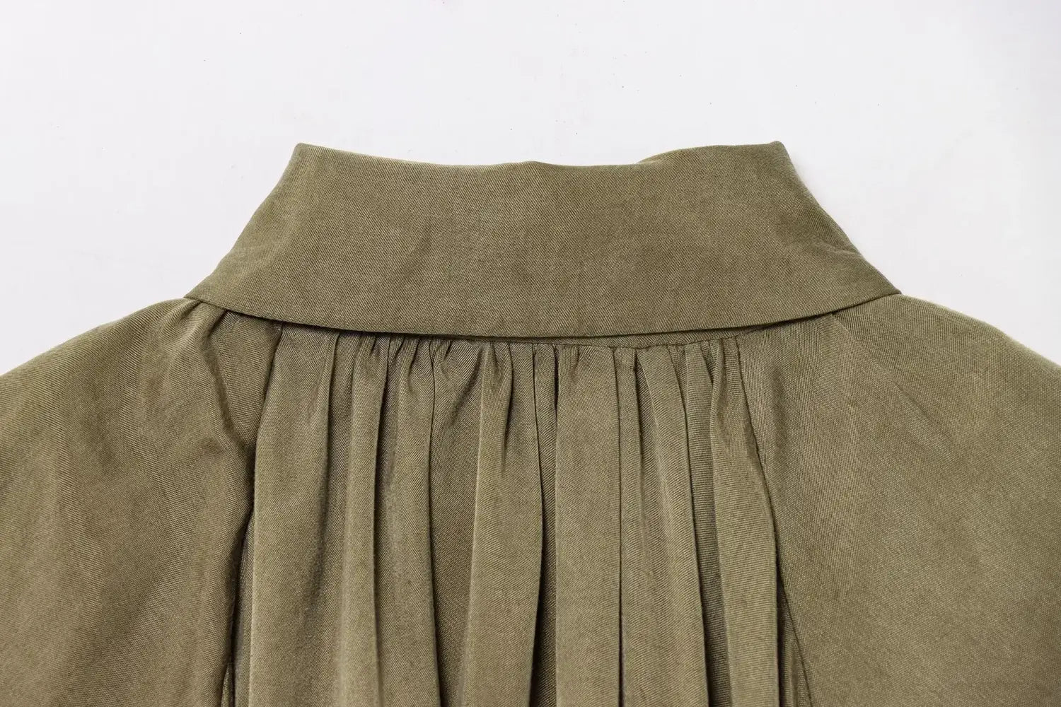 Elegant Pleated Green Oversize Bomber Jacket
