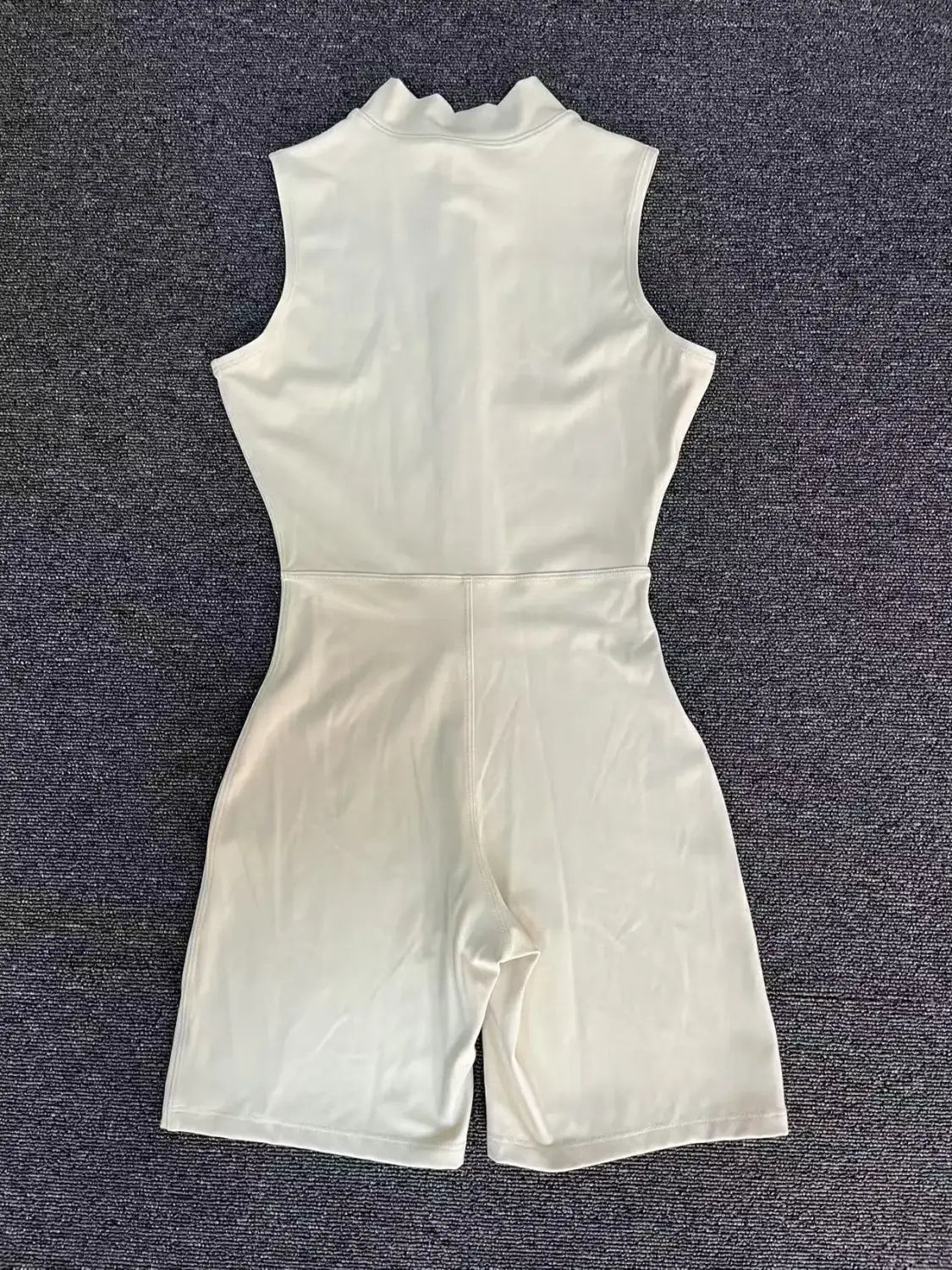 Sports Scrunch Butt Short Suit Women’s