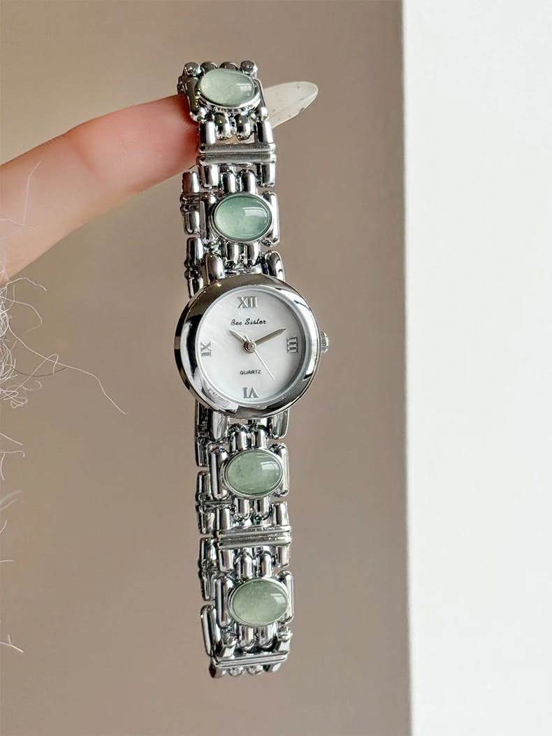 Women Watch Shell High Quality Bracelet Quartz Wristwatch