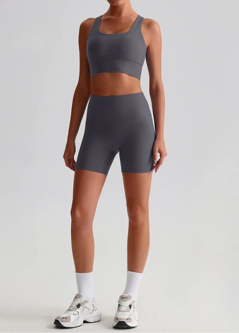 Women’s Seamless Yoga Set - Quick-Dry Naked Feel Backless Bra Booty-Lifting Shorts