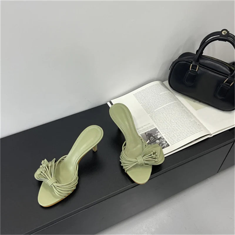 Women Green Leaf Narrow Band Summer Slipper Sandal