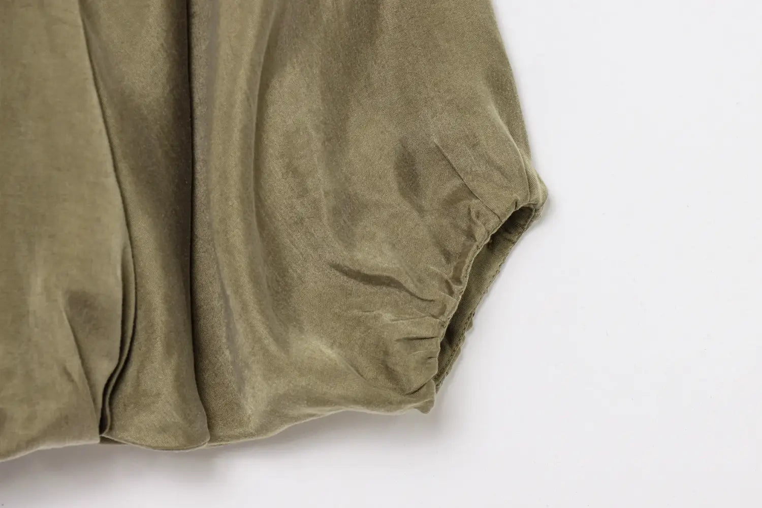 Elegant Pleated Green Oversize Bomber Jacket