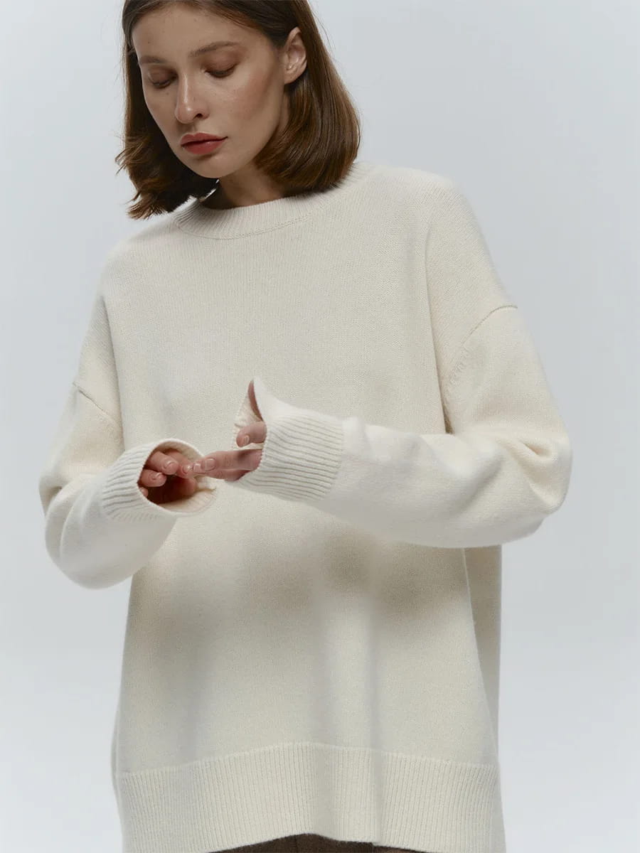 Women’s O-Neck Oversized Sweater