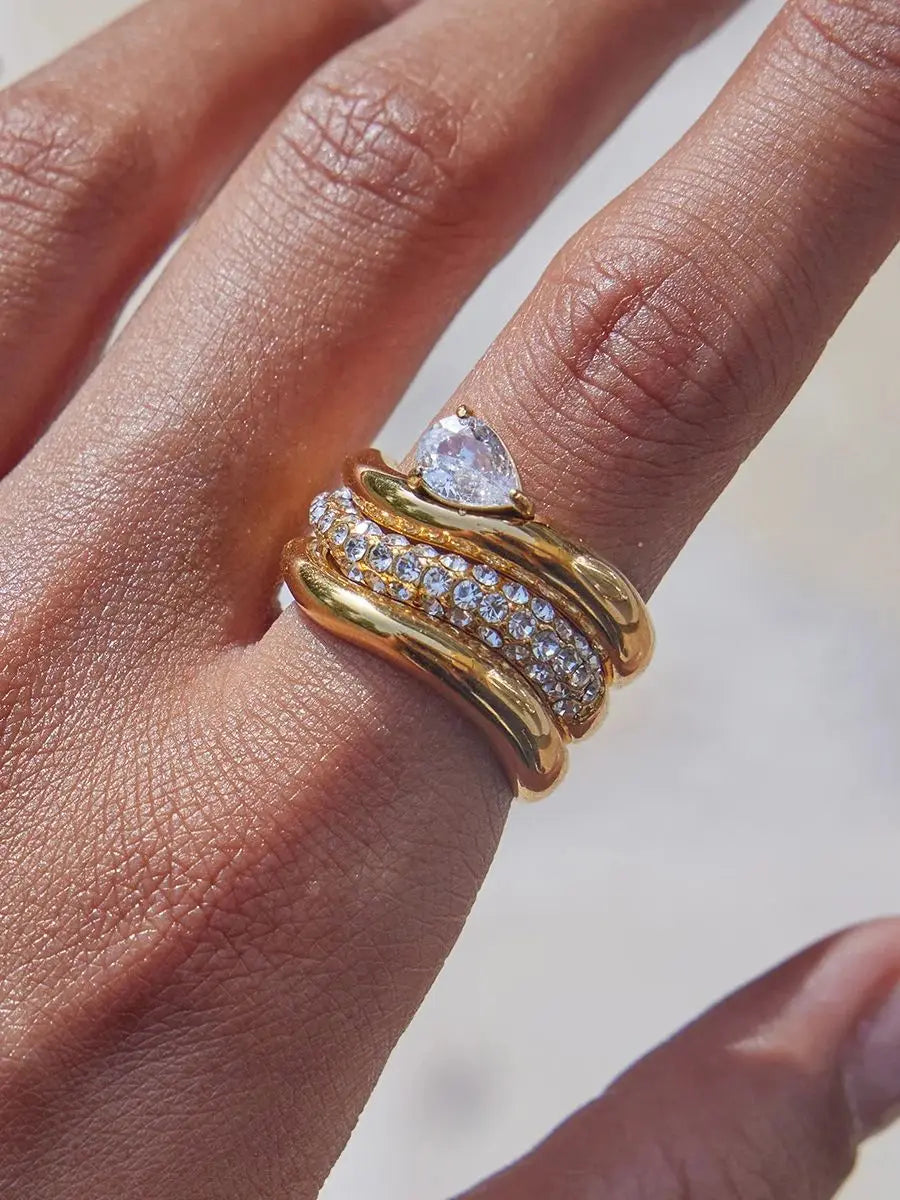 Stainless Steel White Zircon Wave Ring