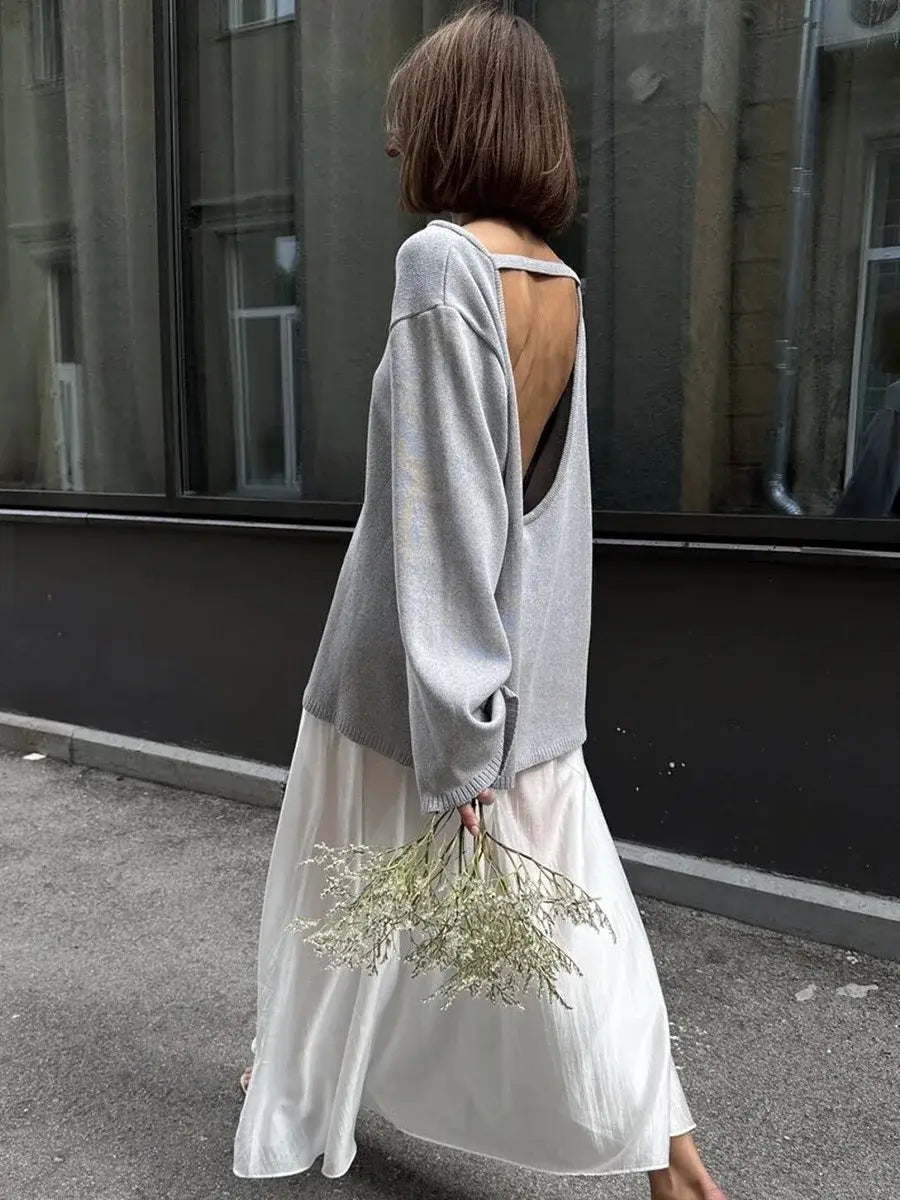 Backless O-neck Cotton Knit Sweater