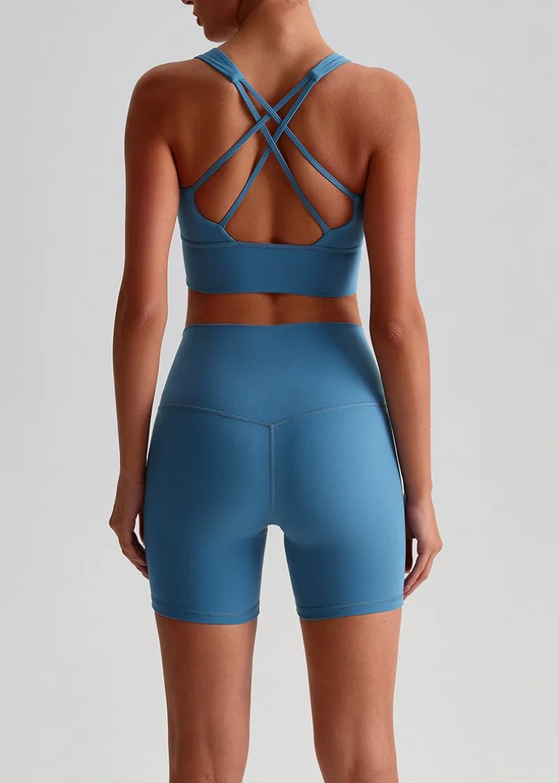 Women’s Seamless Yoga Set - Quick-Dry Naked Feel Backless Bra Booty-Lifting Shorts