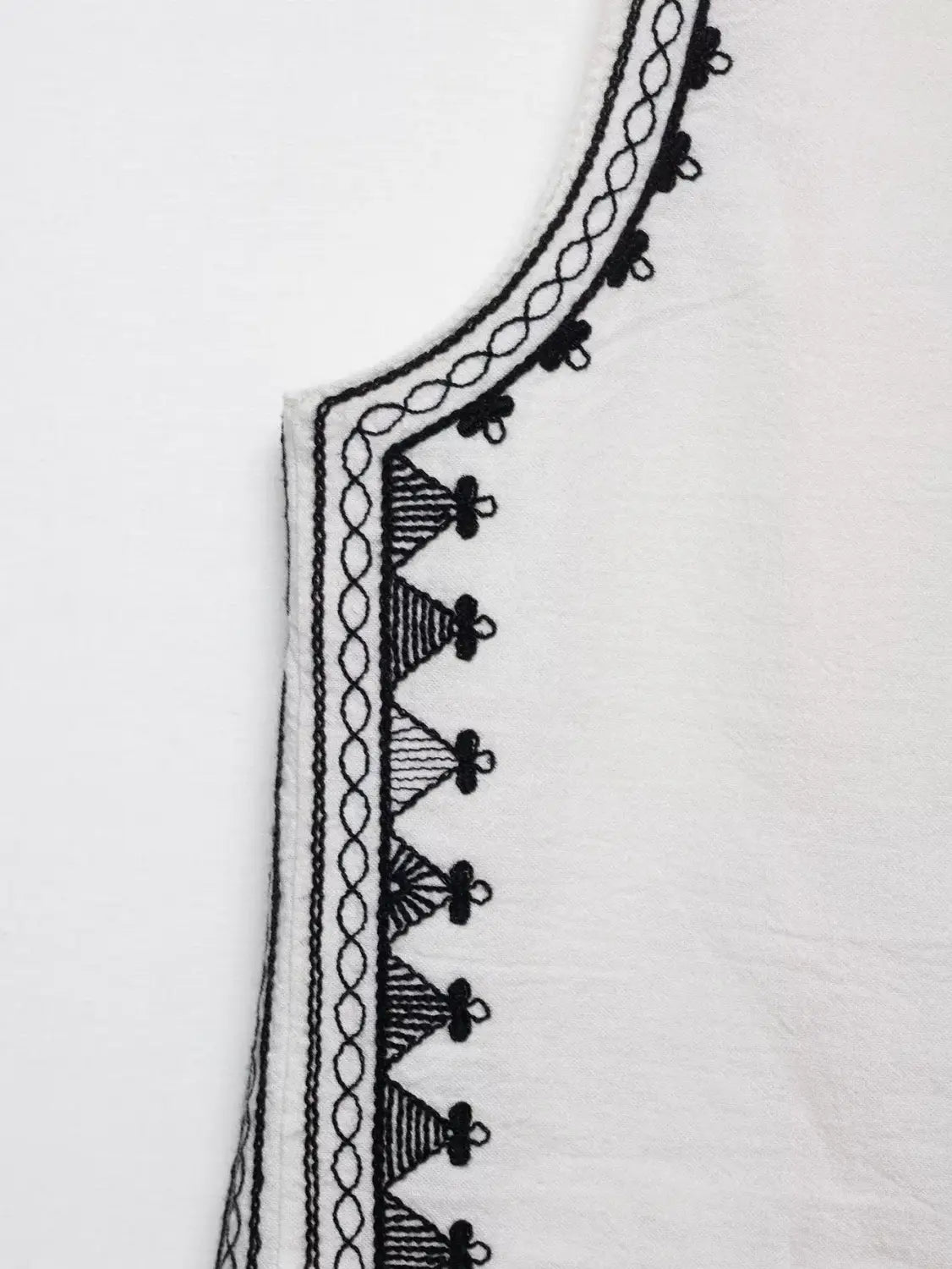 Women’s Casual Embroidered V-neck Vest With Wide-leg Shorts