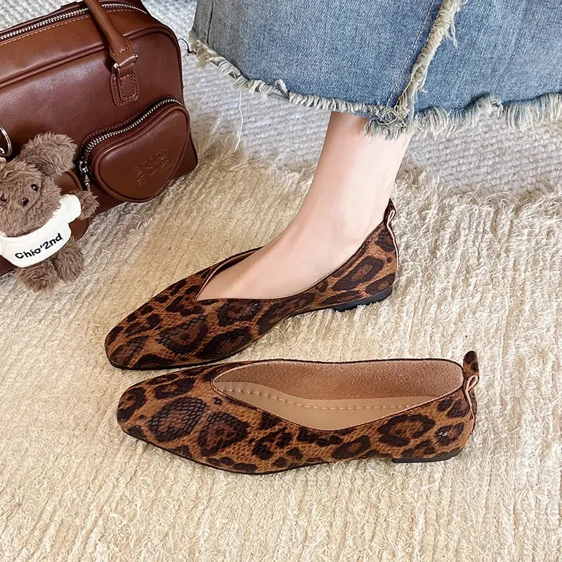 Snake Pattern Leather Woman Square Toe Shallow Ballet Flats