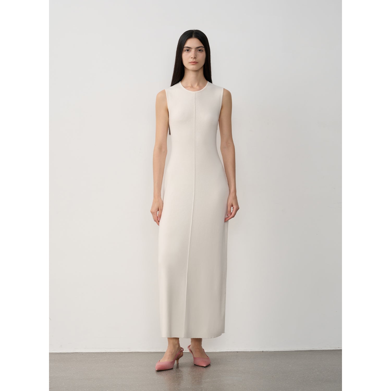 Limited Edition Baslan Merino Wool Extra Long Sleeveless Knit Dress - Norellé