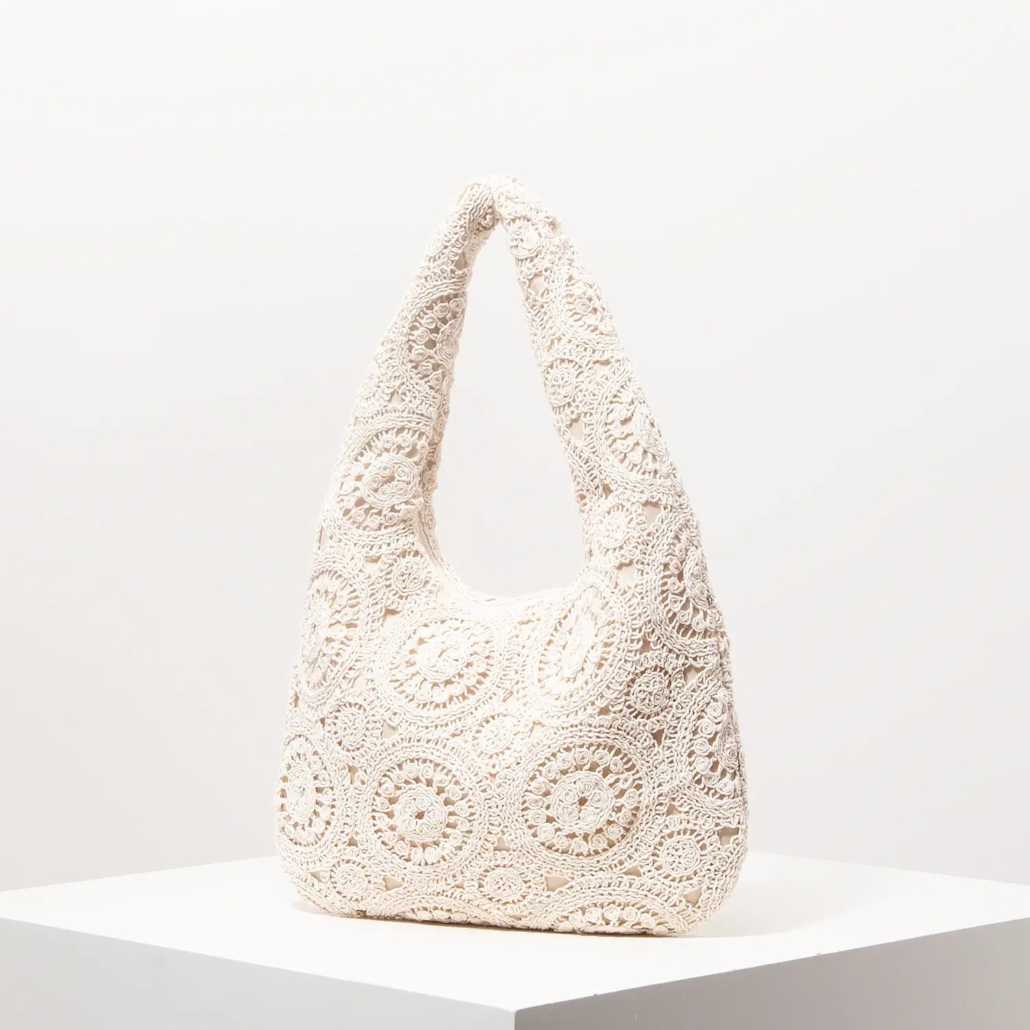 Pattern Hollow Woven Shoulder Bag