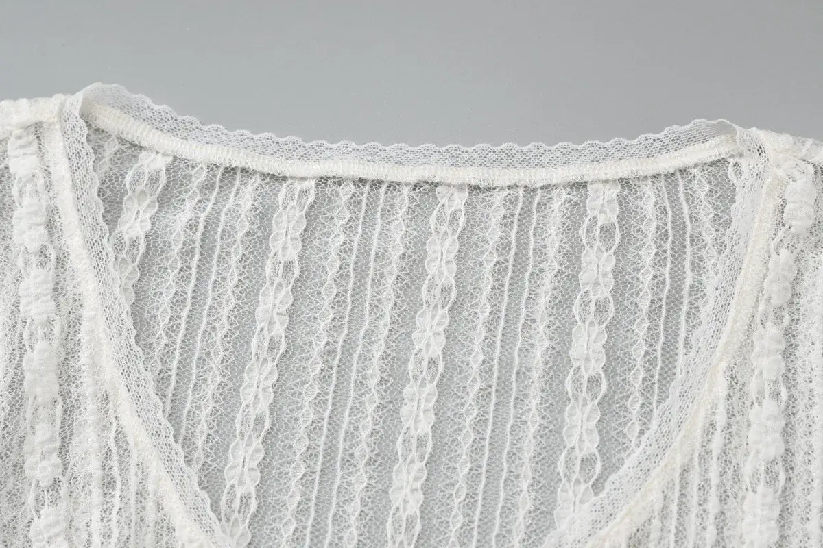 Lace V Neck Short Sleeve Crop Top