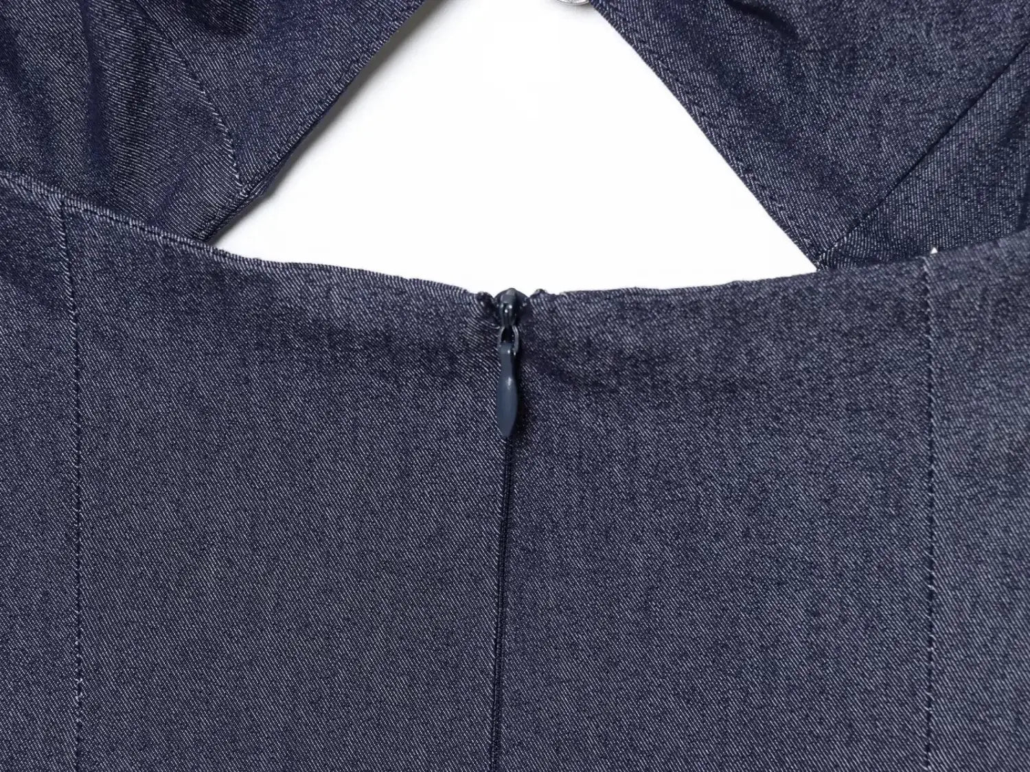 Women’s Casual Simple Slim Open Design Halter Neck Backless Midi V-neck Dress