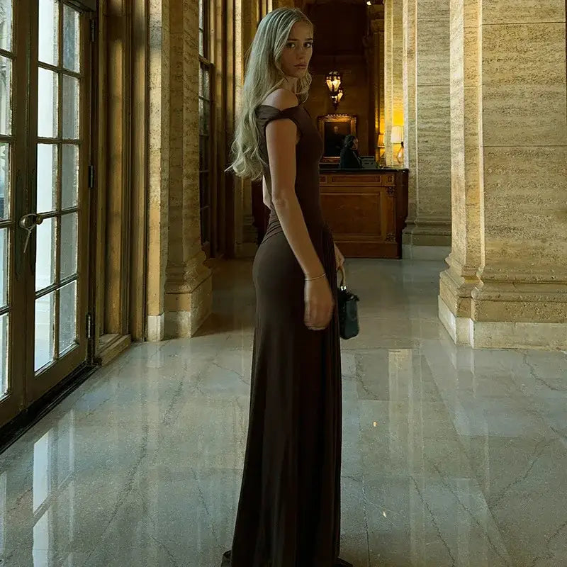 Off-shoulder Pleated Maxi Dress Women’s